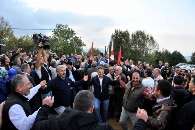 Gürcistan Devlet Başkanı Mikheil Saakaşvili Sakarya, İzmit ve İstanbul'da