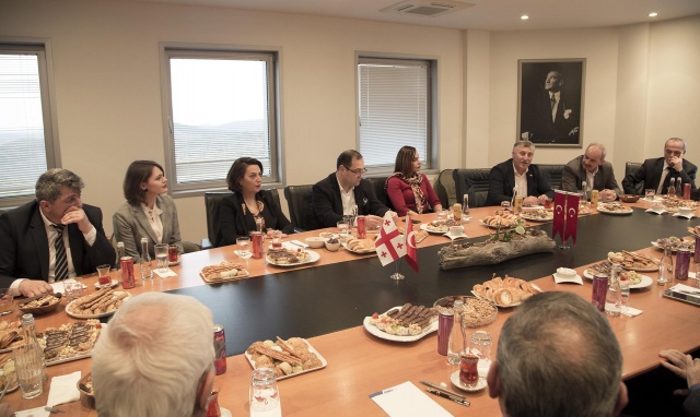 Gürcistan'ın Yeni Büyükelçisi İstanbul'da STK Temsilcileri İle Bir Araya Geldi