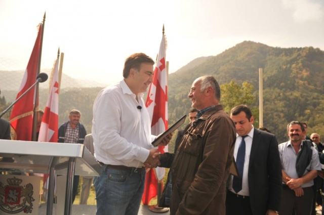 Gürcistan Devlet Başkanı Mikheil Saakaşvili Macahel'de