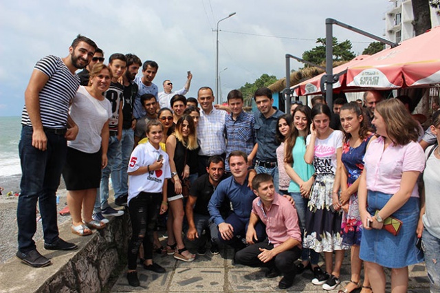 Gürcistan, Acara'da Seçim Heyecanı: Levan Varşalomidze