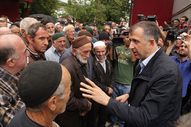 Gürcistan, Acara'da Seçim Heyecanı: Zurab Pataradze