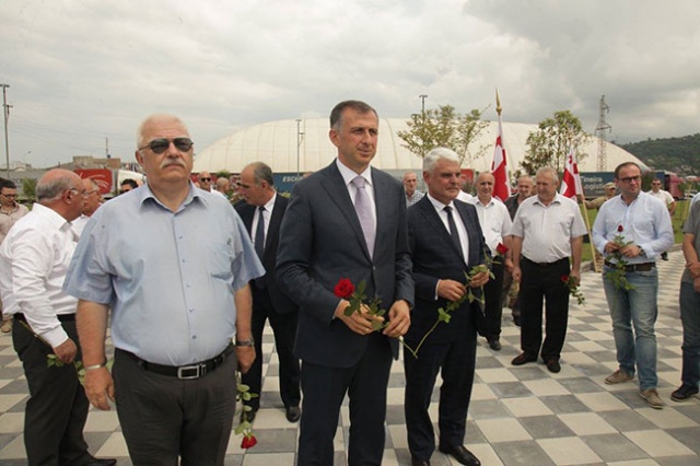 Gürcistan, Acara'da Seçim Heyecanı: Zurab Pataradze