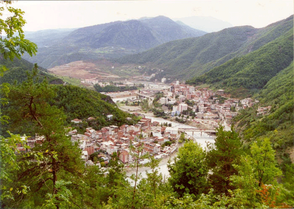 Borçka"da Seramik Üretimi