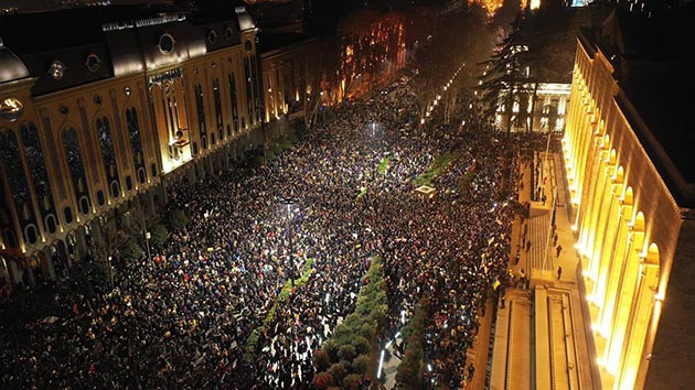 Gürcistan'da Ukrayna'ya Destek İçin Dün De Sokaktaydı